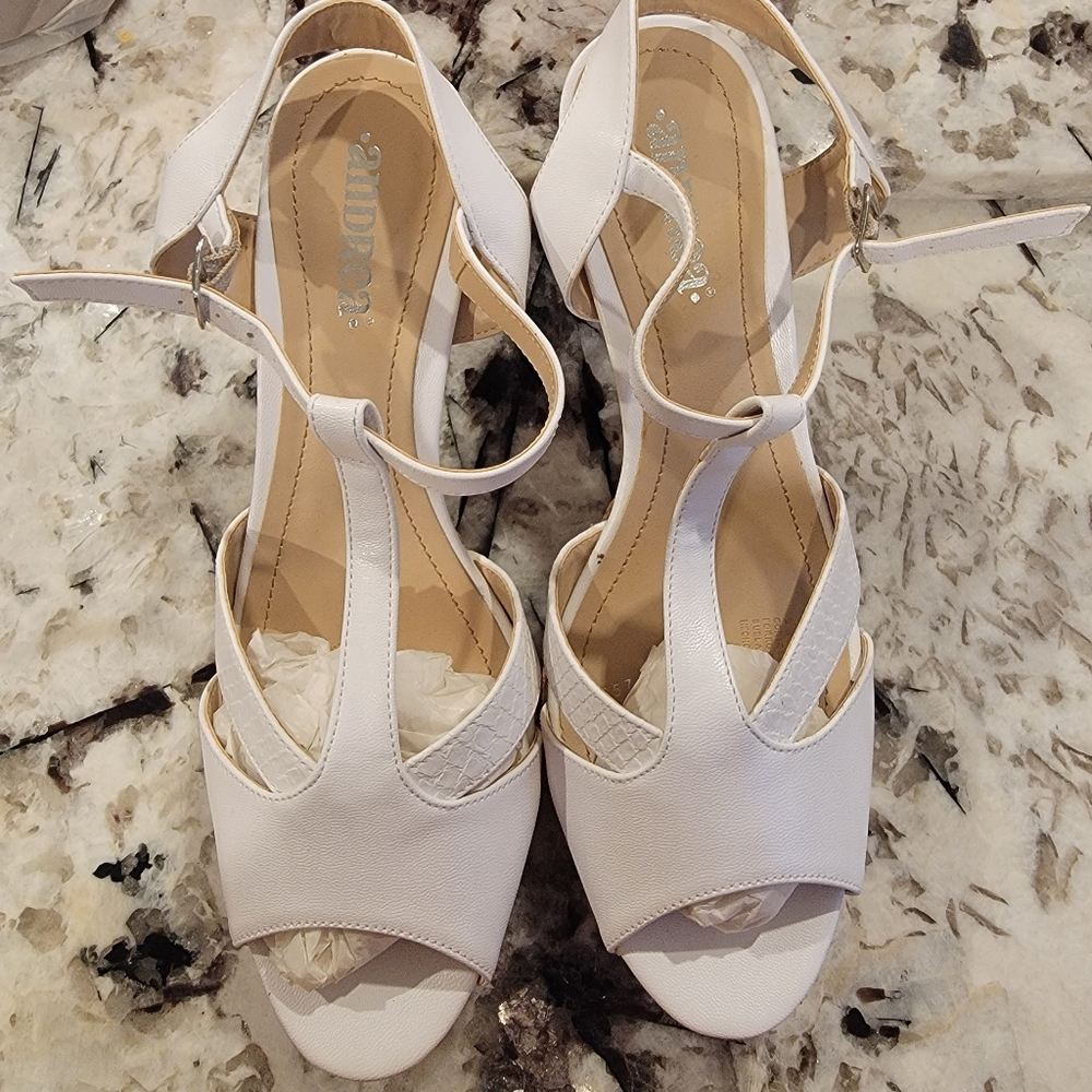 Andrea white sandals